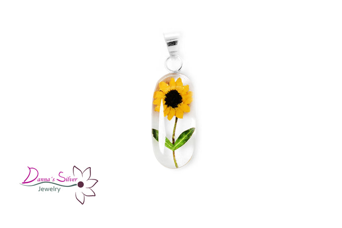 Dije de ovalo con flor de Margarita (DSDJFL-14)