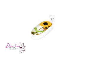 Dije de ovalo con flor de Margarita (DSDJFL-14)