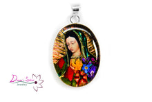 Cargar imagen en el visor de la galería, Dije de La Virgen de Guadalupe Mediana (DSDJVR-03)